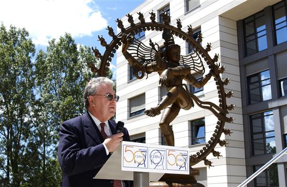 Lord Shiva Statue Unveiled - CERN Document Server